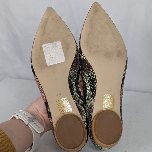 Jeffrey Campbell Viona Snakeskin Wood Heel Pointed Loafers - Picture 6 of 8